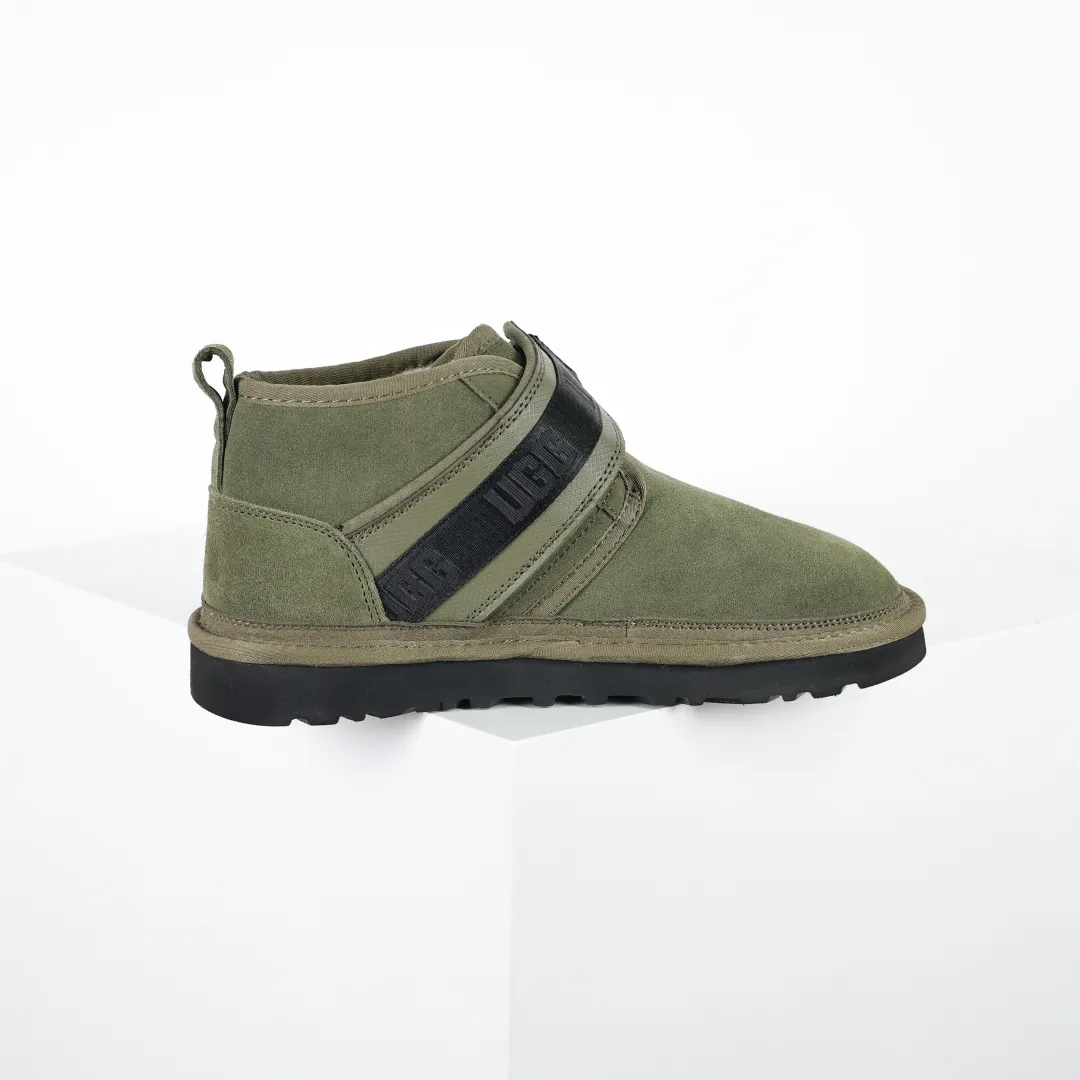 Copywriting price 💰660 Core recommendation Good price Platform foreign trade exclusive UGG Neumel Snapback men's snow boots 1118570 Foreign trade platform Z-exclusive high-end retail quality Produced by ten-year-old brand shoemaking foundry production line Pay attention to every detail Longfeng A-grade genuine sheep fur integrated Made in full compliance with the ZP process Size: 39 40 41 42 43 44